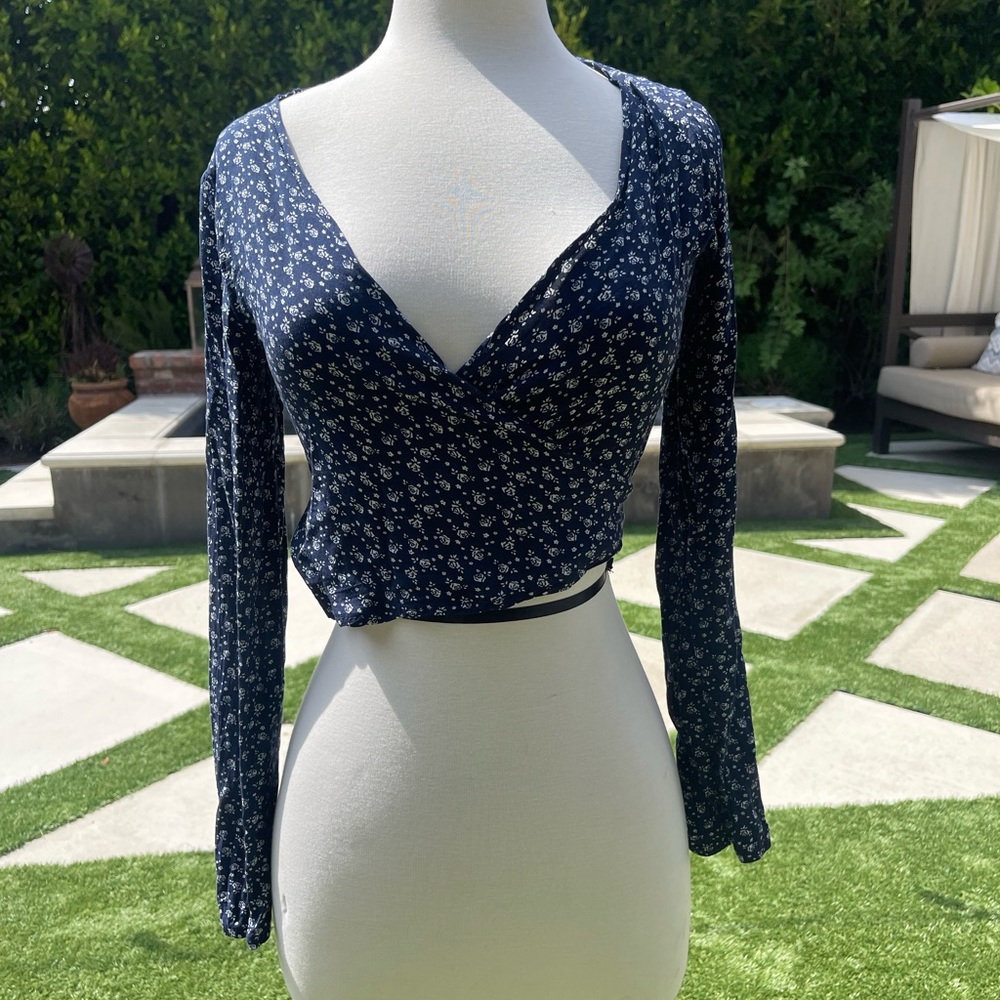 Brandy Melville Wrap Top
